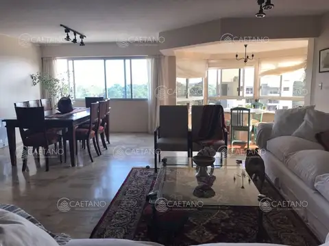 Departamento 4 ambientes con 3 baños