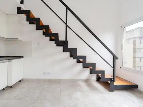Depto Tipo Casa en Venta al Noroeste