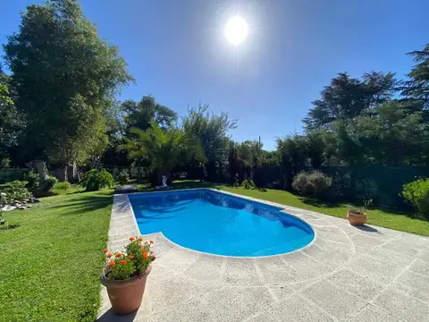 Casa en Alquiler de 3 dormitorios