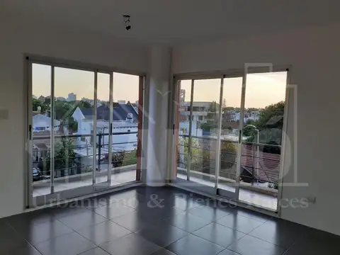 DEPARTAMENTO DOS AMBIENTES DE CATEGORIA EN VENTA