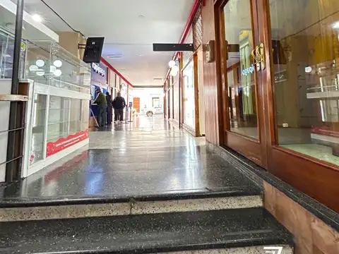 Balcarce 100