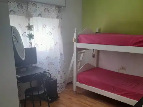 VENTA CASA 3AMB + UNIDAD A RECICLAR  EN LOTE 300M2