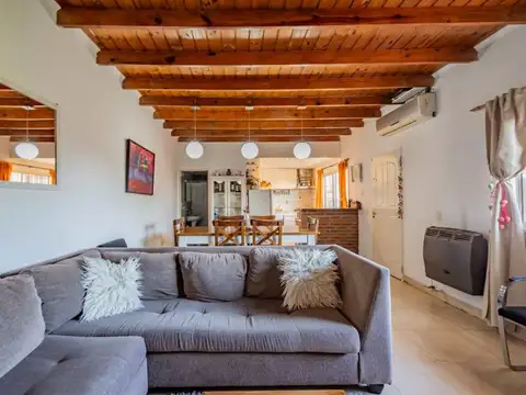 Casa en Venta en Guernica, USD 84.500