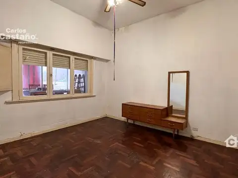Depto Tipo Casa 2 ambientes con 1 baño