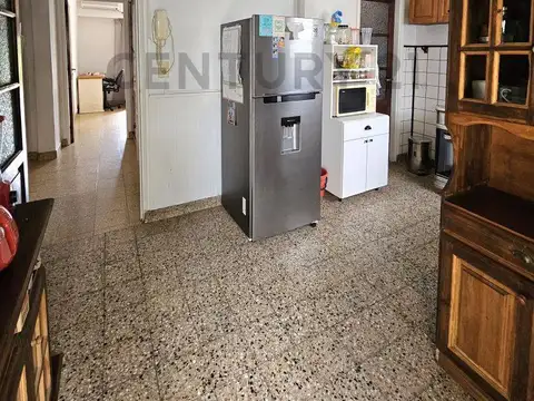 Departamento 5 ambientes con 1 baño