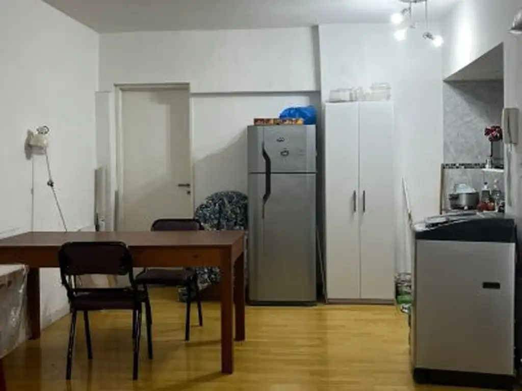 Santa Fe 3300 , Piso 0
