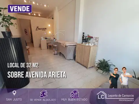 LOCAL A LA CALLE EN VENTA SOBRE AVENIDA ARIETA EN CENTRO COMERCIAL DE VILLA LUZURIAGA. EN MUY BUEN ESTADO.