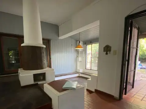 Casa en Venta en Castelar, USD 200.000