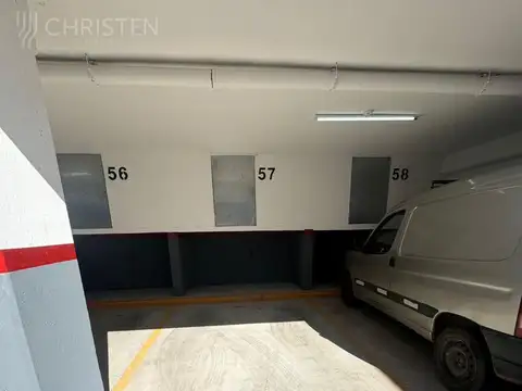 Cochera en venta. PLANTA BAJA EN TORRE FENIX