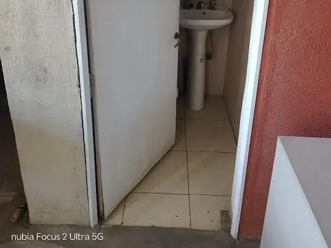 Local en Alquiler en José Ingenieros, $ 1.700.000