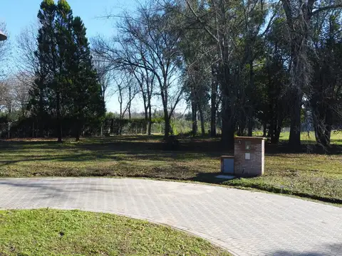 Terreno en Venta 27  mts Frente
