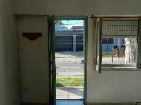 Depto Tipo Casa en Alquiler de 1 dormitorio