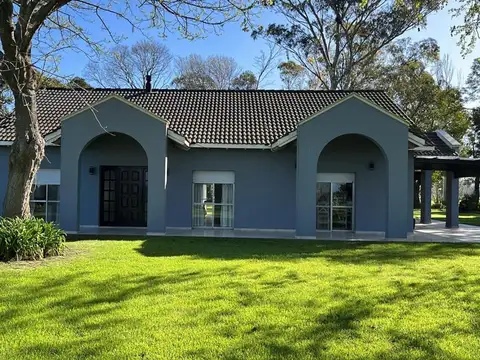 Alquiler temporario Estancia con laguna privada en Lezama