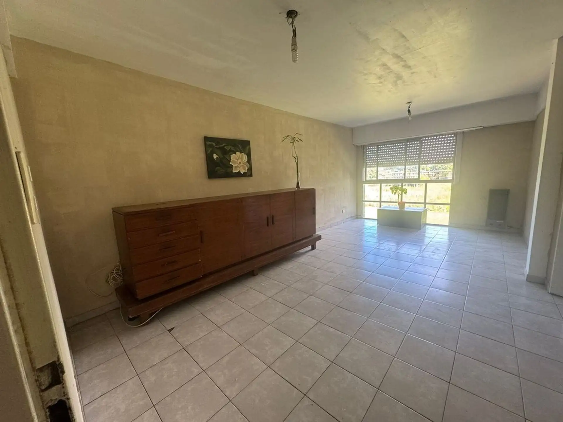 Departamento 3 ambientes al contrafrente – Zona Constitución