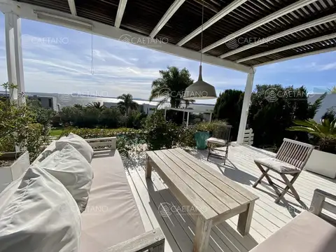 Casa en Venta en Punta Ballena, USD 1.400.000