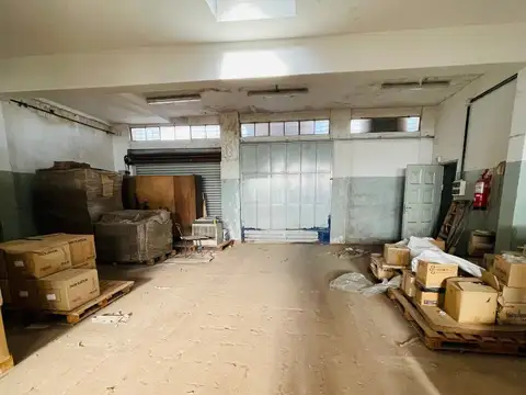 Galpon en Venta en Moron Sur, USD 200.000