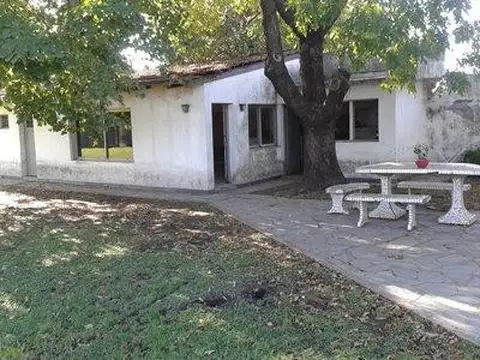 Terreno en Venta en Hurlingham, USD 200.000