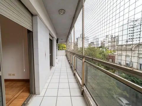 Departamento en Venta de 8 ambientes