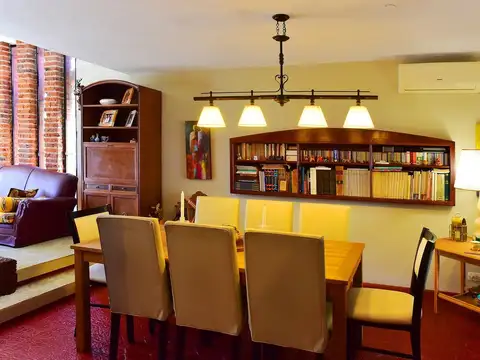 Casa en Venta en Castelar, USD 300.000