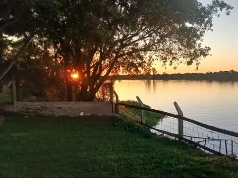 Complejo Cabañas se vende sobre Arroyo Leyes  - Santa Fe