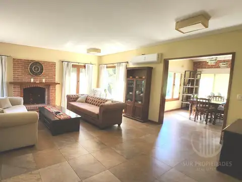 Casa en Alquiler de 4 dormitorios