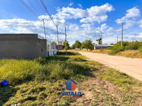 Carlos Miguel Cane, Barrio San Martin.