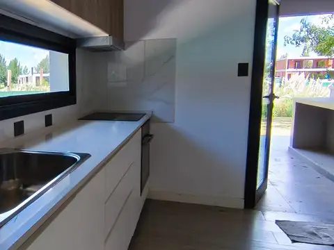 Casa en Venta 1 año