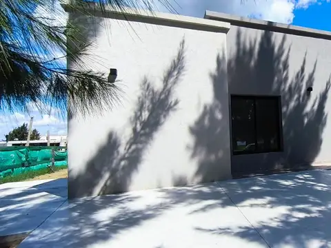 BCF. Casa Laguna Naudir una planta