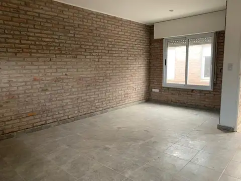Depto Tipo Casa en Venta en Mercedes, USD 42.000