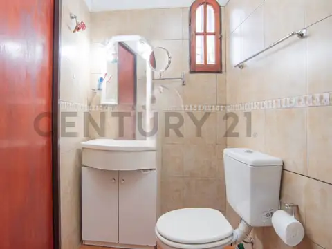 Rivera Indarte 300, Piso 0