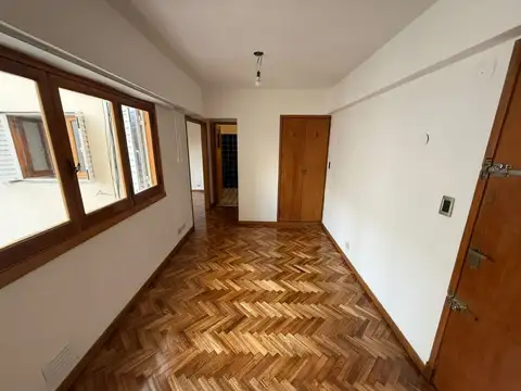Departamento en Alquiler en Caballito, $ 600.000