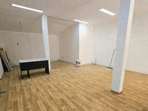 Av. Sofia Terrero de Santamarina al 400