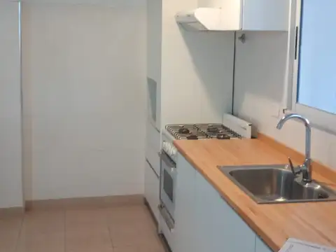 Casa en Venta en Villa Santos Tesei, USD 75.000