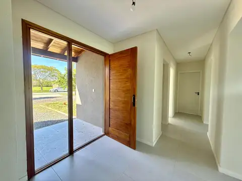 Casa en Venta en Altos De Manzanares, USD 237.000