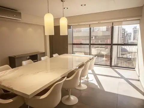 Oficina Monoambiente con 4 baños