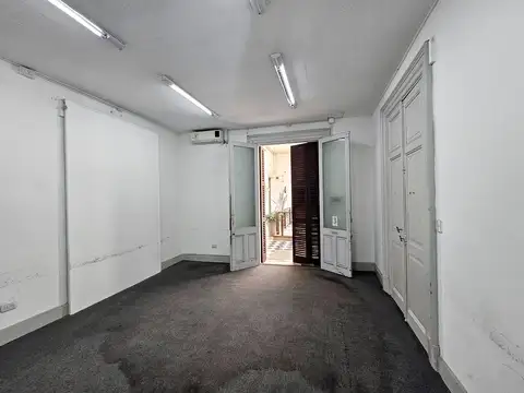 Alquiler Oficina en Pasaje Pan. Rosario.