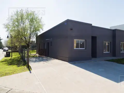 Casa en venta desarrollada en una planta - La Comarca Bancalari