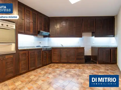 Casa en Venta al Este