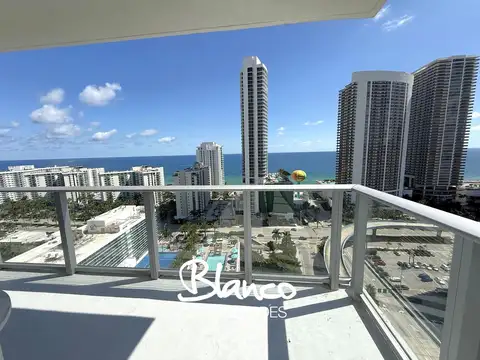 Hyde Beach House -