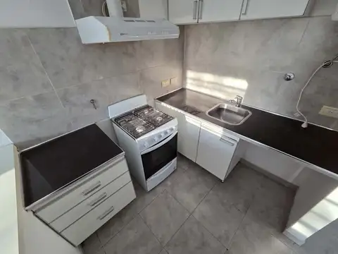 ALQUILER DEPARTAMENTO 2 AMBIENTES EN BERNAL