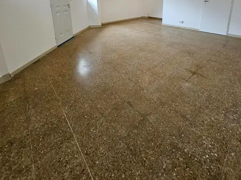 Depto Tipo Casa en Alquiler de Monoambiente