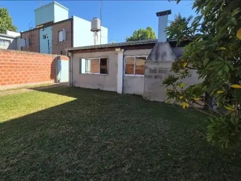 Casa en Venta en Manuel B Gonnet, USD 64.000