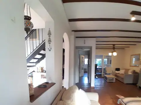 Casa en Venta en Beccar Vias / Libertador, USD 380.000