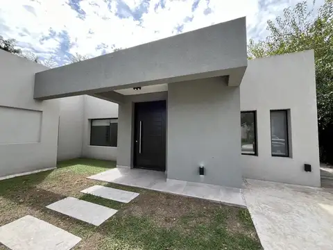 Casa en Venta en San Matias, USD 270.000
