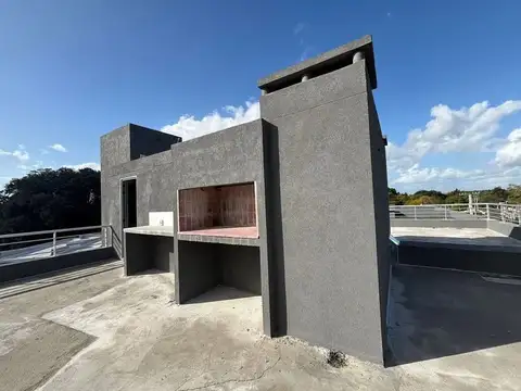 Departamento en Alquiler con 1 cocheras