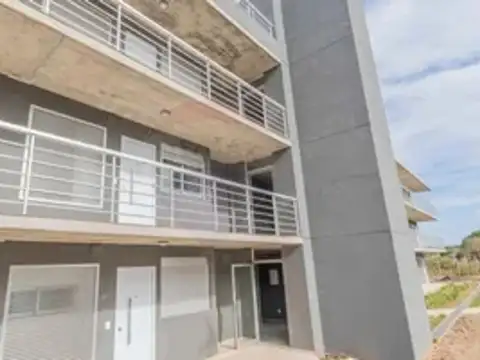 Luis Alberto de Herrera 100