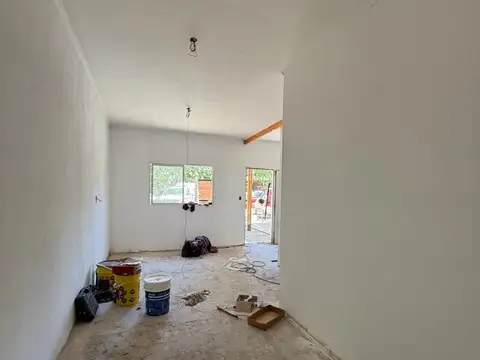 Casa en Alquiler en Pueblo Esther, $ 440.000