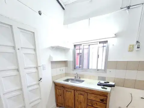 De La PeÑa 1600, Piso PB