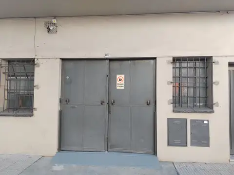 Bermudez al 1000, Piso 0