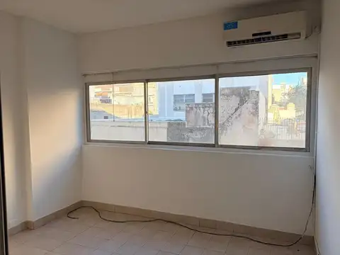 Departamento en Alquiler en Once, $ 450.000